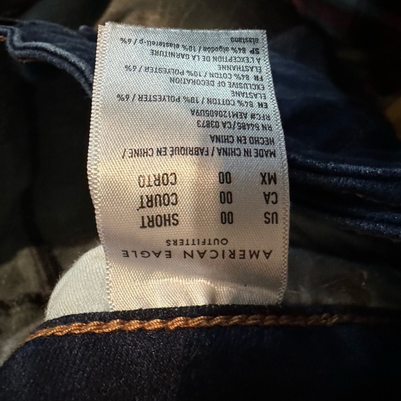 American Eagle Outfitters Women's Dark Blue Jeans - Picture 5 of 6